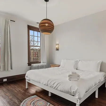 3-Br Historic Home Nestled Btw Petworth & Cohi Washington Exterior photo