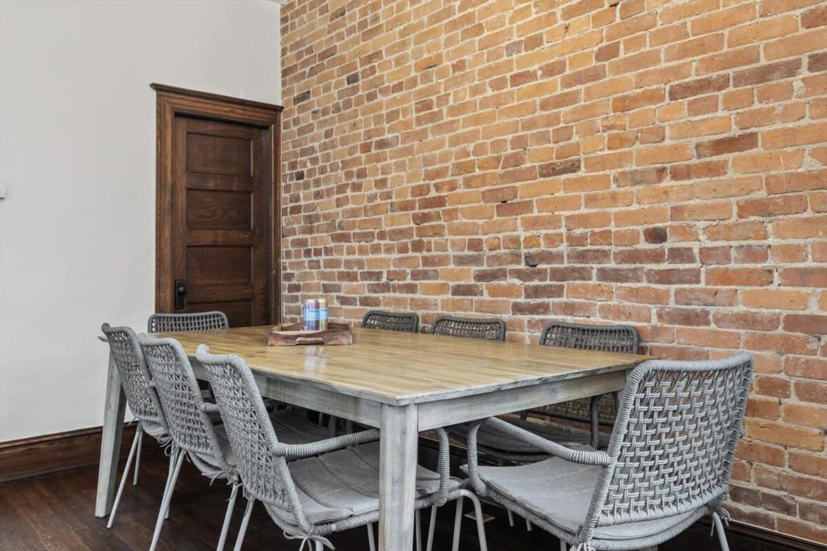 3-br Historic Nestled Btw Petworth & Cohi Casa vacanze